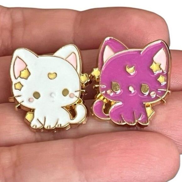Set of 2 Sailor Moon Luna and Artemis Couple Best Friends Enamel Pins - Picture 6 of 10
